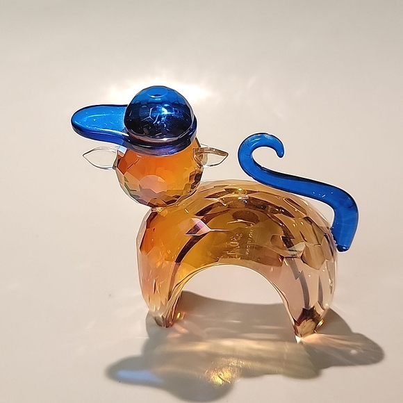 CRYSTAL CATS WITH HAT BASEBALL CAT - Picture 5 of 10